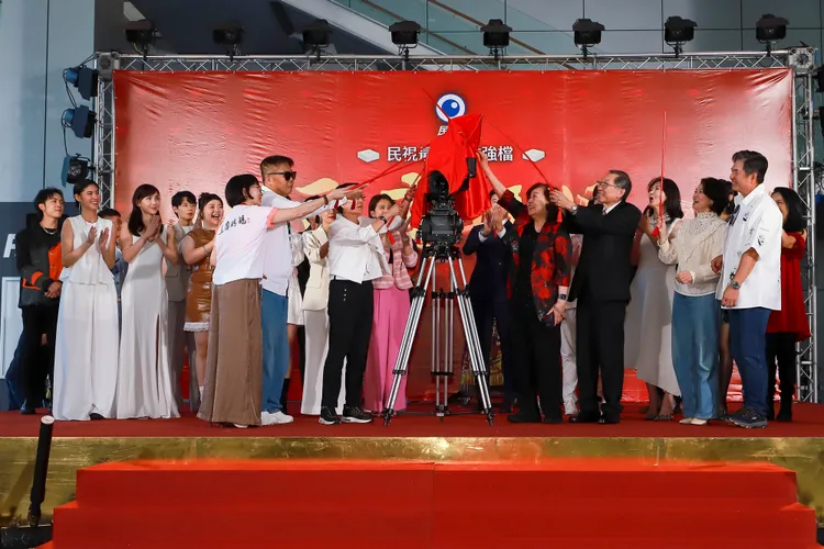 《豆腐媽媽》今舉行開鏡記者會。民視提供