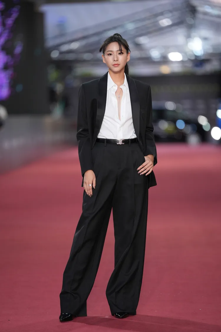 氣質才女袁漠遙。攝影中心攝