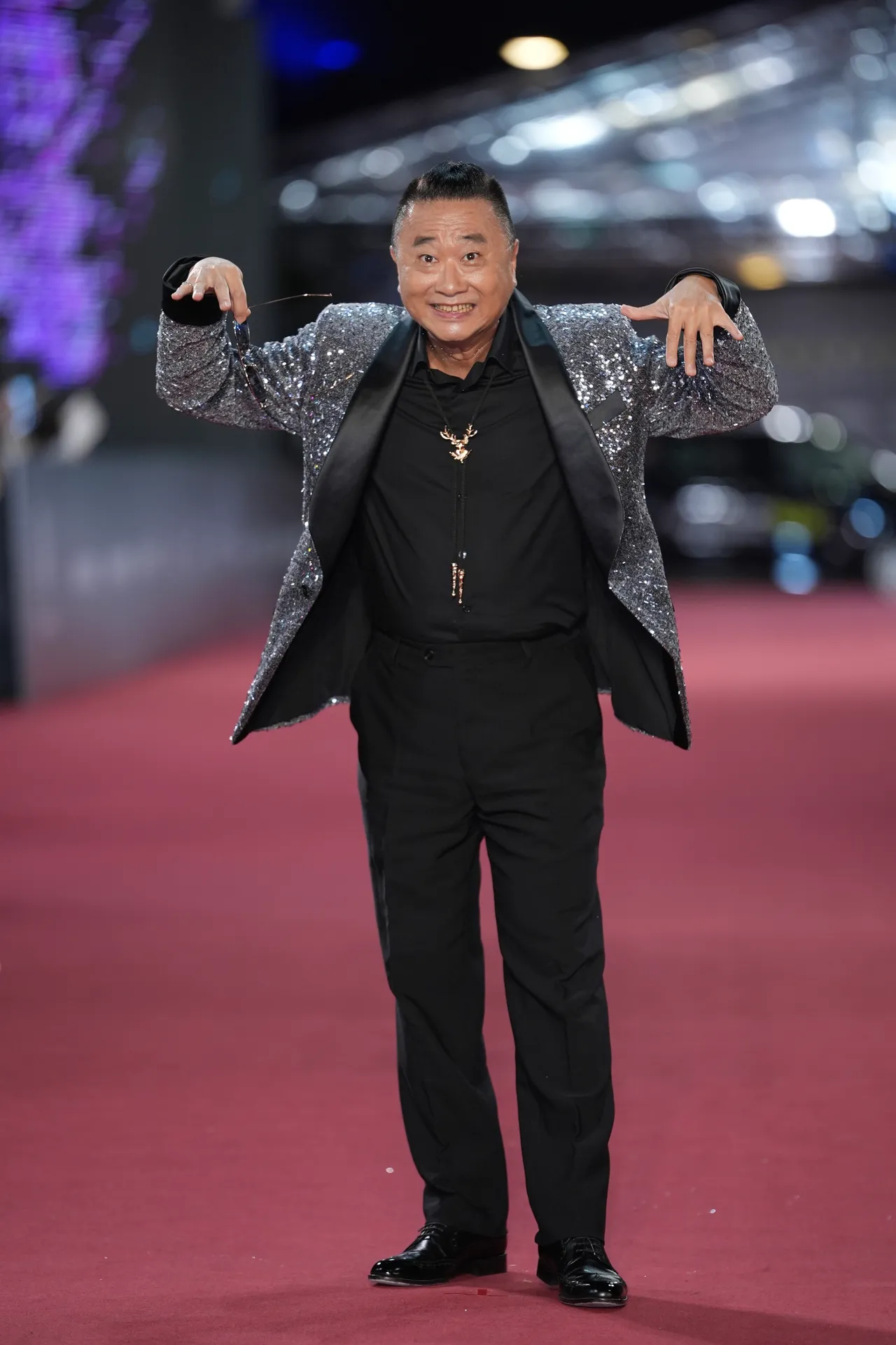 邰智源当场模仿王世坚。摄影中心摄