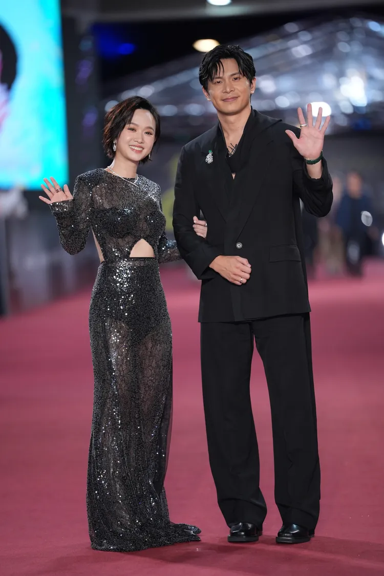 嚴正嵐（左）、姚淳耀。攝影中心攝