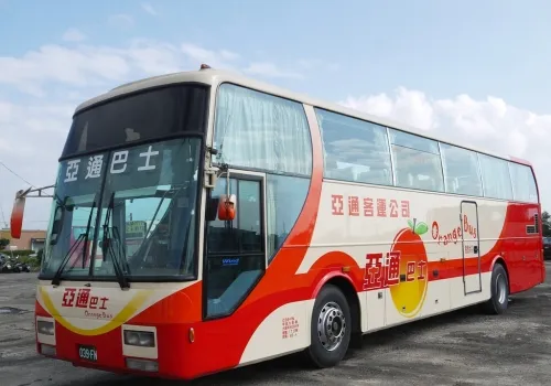國慶連假未到就出車禍!國道客運事故今釀28傷 公路局說話了