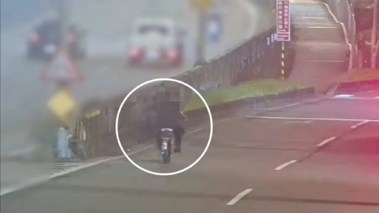 林男直接将捷安特骑走。警方提供