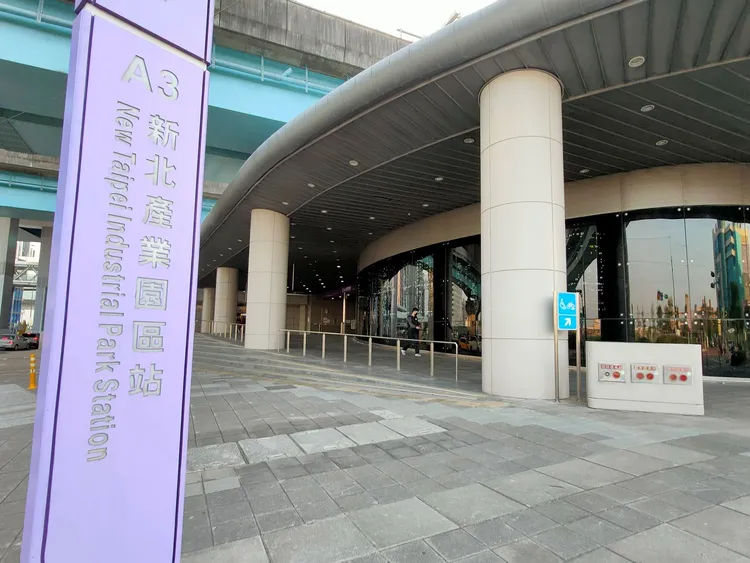 近一年捷運交會站周邊的租金行情中，新北產業園區站周遭單坪只要千元以下。永慶房產集團提供