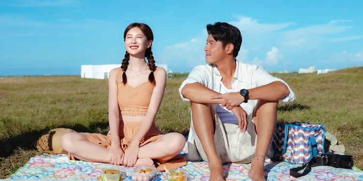 王柏傑（右）、安心亞劇中甜蜜放閃。米神國際提供