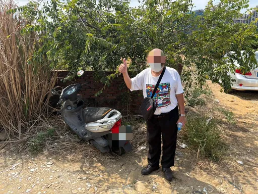 老翁趕著出門看診找不到機車 報警求助竟在這裡尋獲