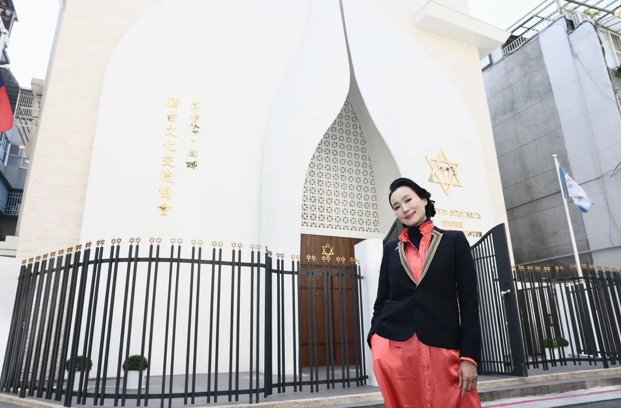 坣娜病逝红斑性狼疮　医揭此病「免疫错乱攻自己」