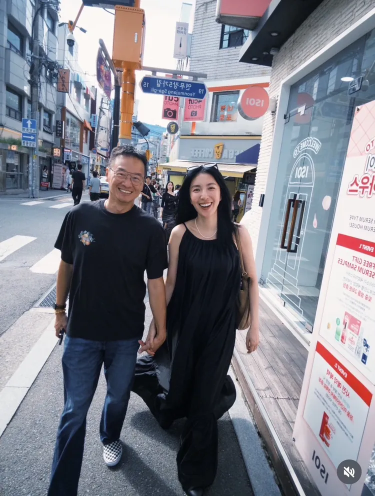 楊謹華（右）的老公Ben就像她生命中的「流氓」一樣溫柔支持著她。翻攝楊謹華IG