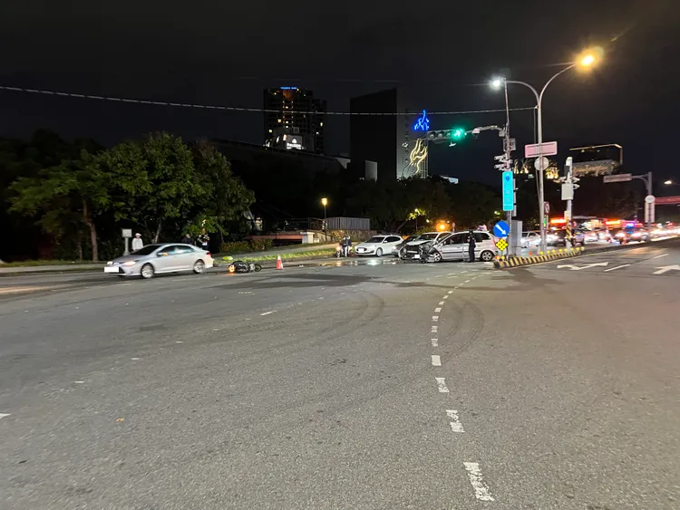 陳男酒測值超過1.0mg/L，已經明顯超標，還載著同事上路，釀成4人輕重傷。翻攝照片