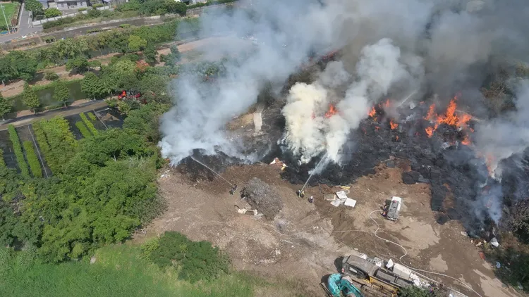 火警現場。新竹縣消防局提供