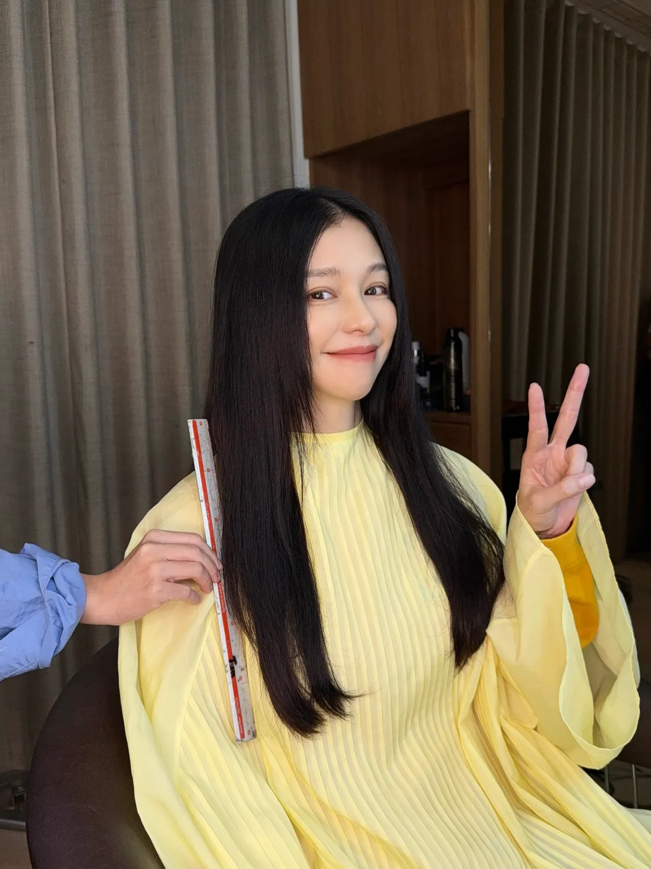 徐若瑄為戲剪去30公分長髮。華映提供