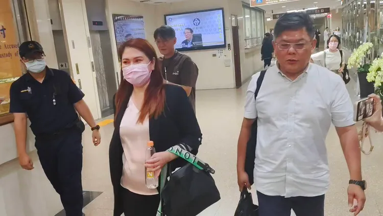 薛楷莉今天出庭後表示將邱男家暴的相關證據陳報法官，至於被控詐騙部分，則請對方不要再拖延。張欽攝