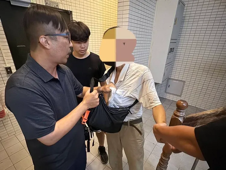 警方拘提窃嫌。新湖警分局提供