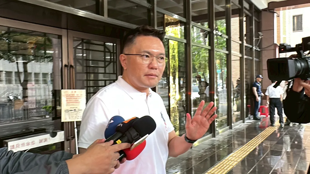 國民黨市議員張斯綱也被點名「買料」,回應揭弊內容屬實無造假。資料照片/張欽攝