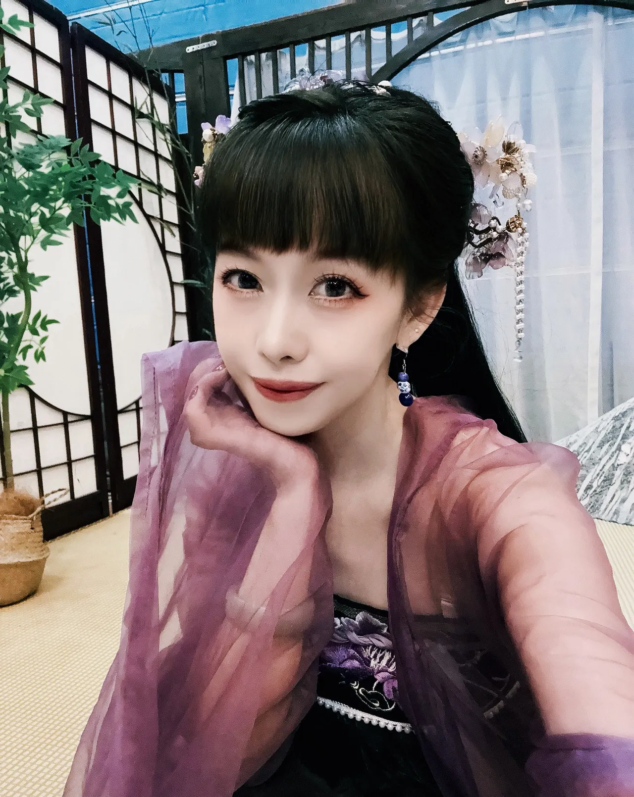 汪俞岑。翻摄汪俞岑微博