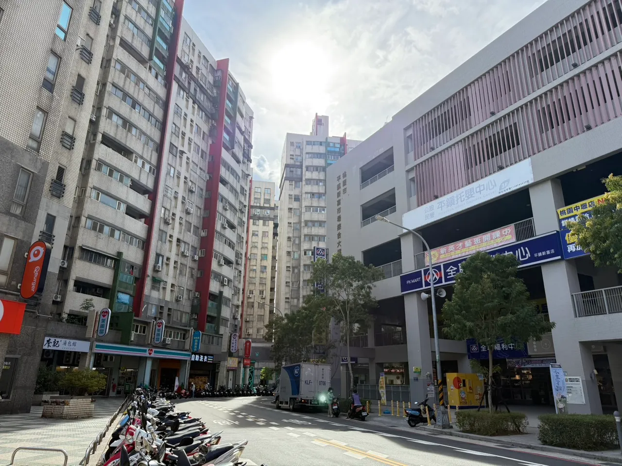 桃园市老宅交易占比高的「平镇区」,2字头房价更显亲民。永庆房产集团提供