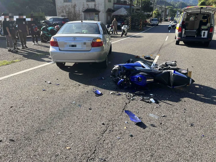 台3線苗栗獅潭段又發生重機與轎車的事故，這次是駕駛違規造成。民眾提供