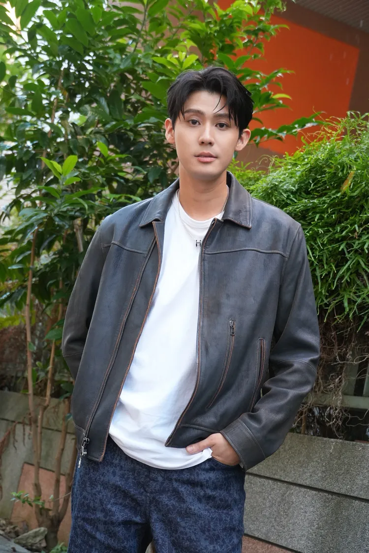 李玉璽近來跟父母一同去健檢，發現身體有一處亮紅燈超標。彭欣偉攝