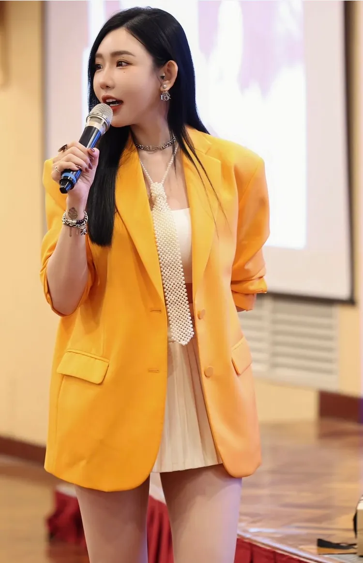 女星許允樂外型亮眼。翻攝許允樂IG