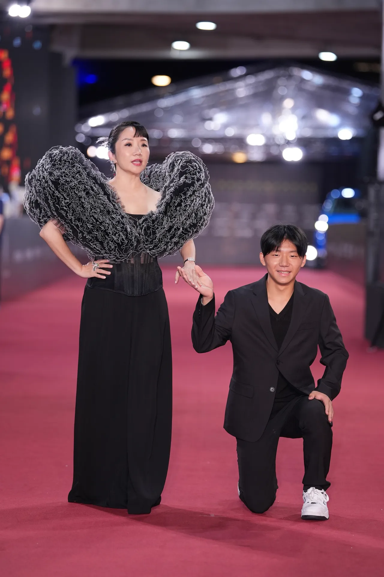 陶晶莹入围儿童少年节目主持人奖,带16岁儿子共襄盛举。摄影中心摄