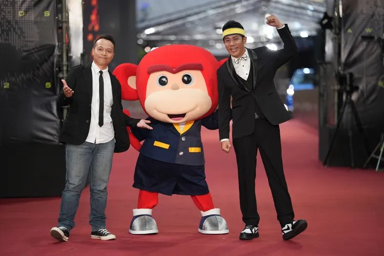 《阿猴出任務》香蕉哥哥（右）、阿猴入圍兒童少年節目主持人獎。攝影中心攝