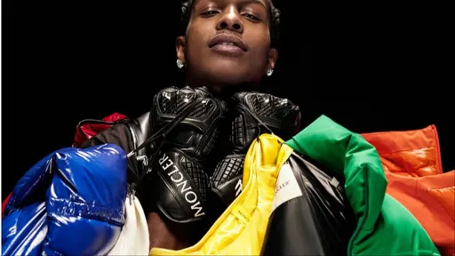 MONCLER携手A$AP Rocky好叛逆 新作细节藏专辑彩蛋