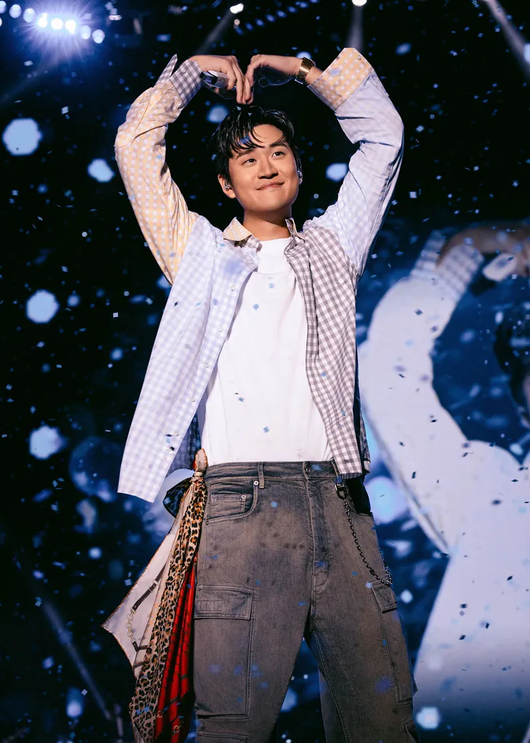 周興哲首度戶外場，邀粉絲做公益，用愛心點亮星空。星空飛騰提供