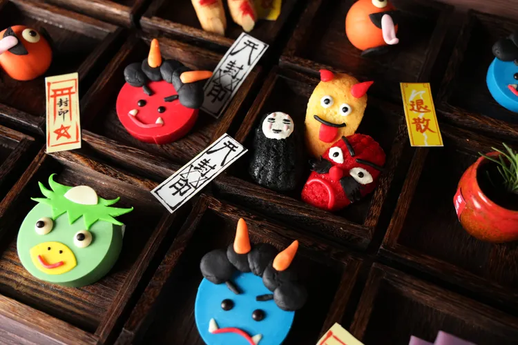 雲品溫泉酒店的丹彤自助餐將於萬聖節期間推出妖怪系列甜品，讓旅人在品味佳餚的同時，也能沉浸於濃厚的節慶氛圍中。雲朗觀光提供