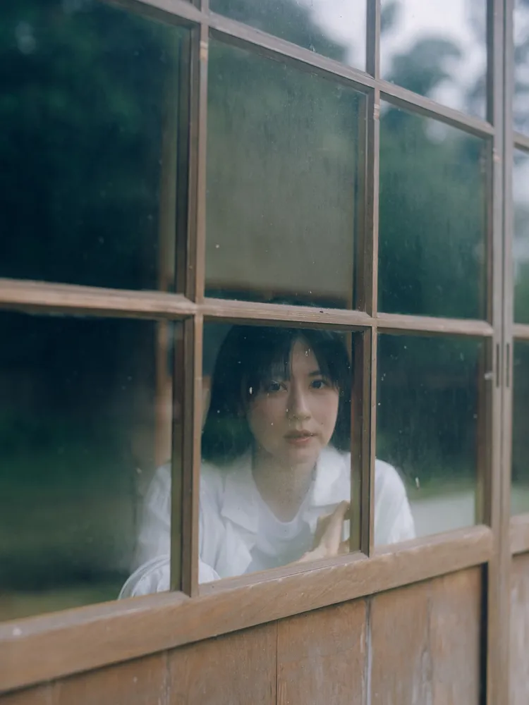 林予晞邀來自己在攝影界的「偶像」濱田英明掌鏡。濱田英明/攝、fantimate/供