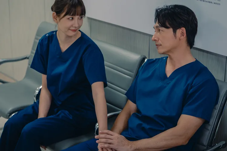 安心亞（左）與温昇豪（右）從過往合作的恩愛夫妻轉變為情感拉扯。六魚文創提供