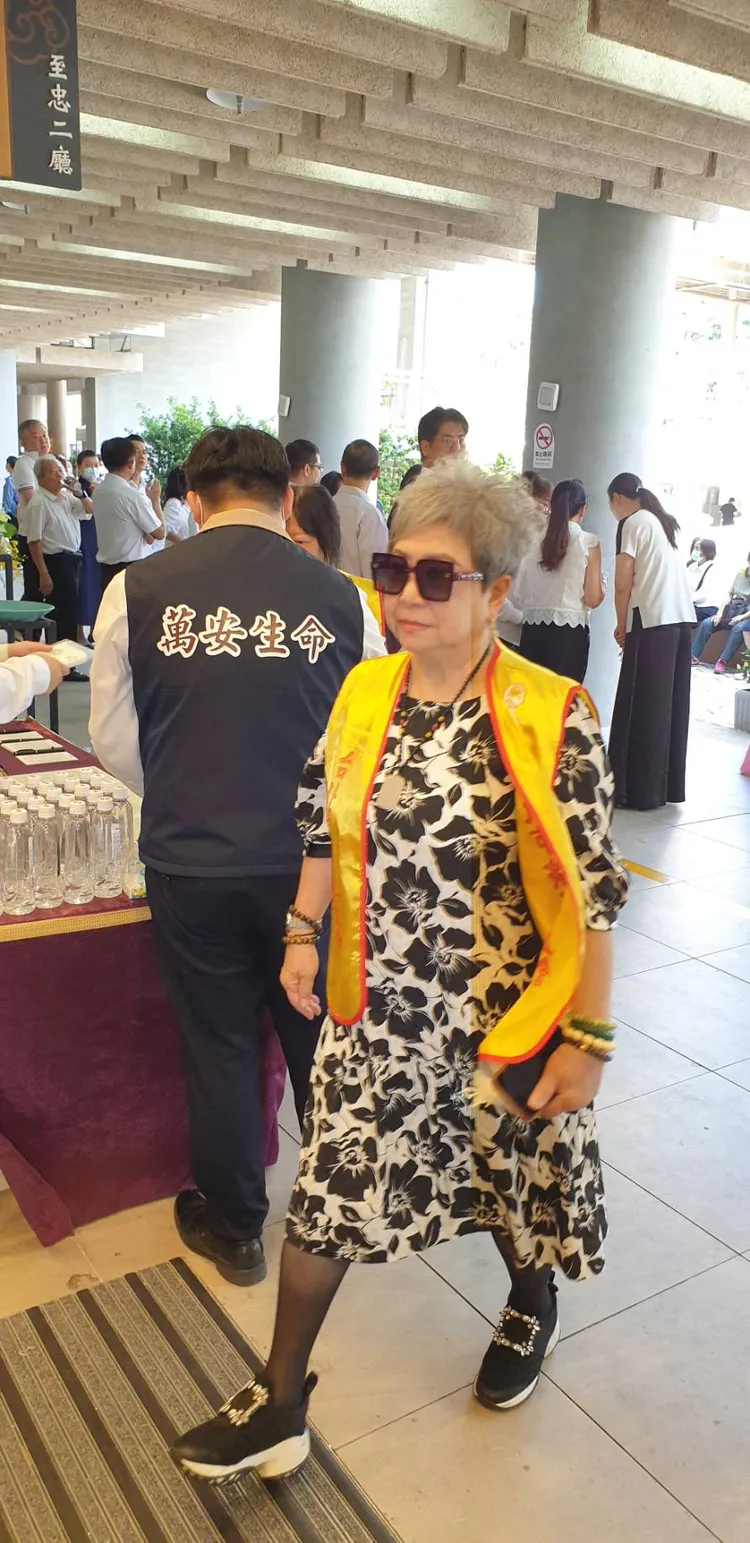 星友吳敏到場致哀。張瑞振攝