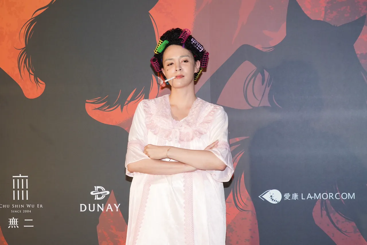 张榕容高度还原包租婆,令人喷饭。摄影中心摄