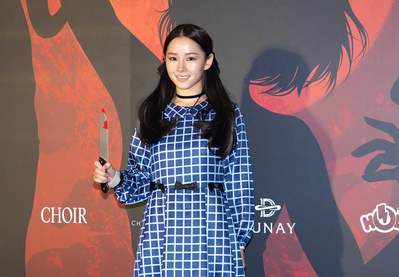 卢以恩的装扮很可爱。摄影中心摄