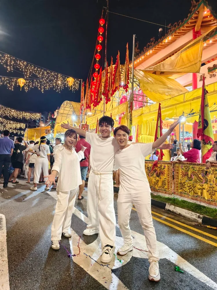 許志豪與陳孟賢、吳美琳及李子森到新加坡演出。許志豪提供