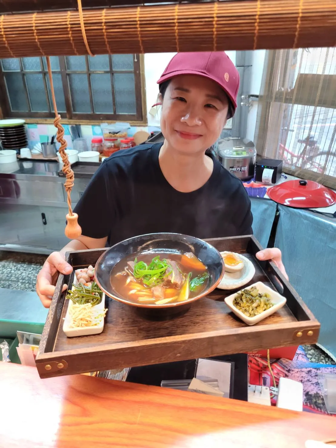 云水食堂延续了Anna记忆中的温度。S.H.摄