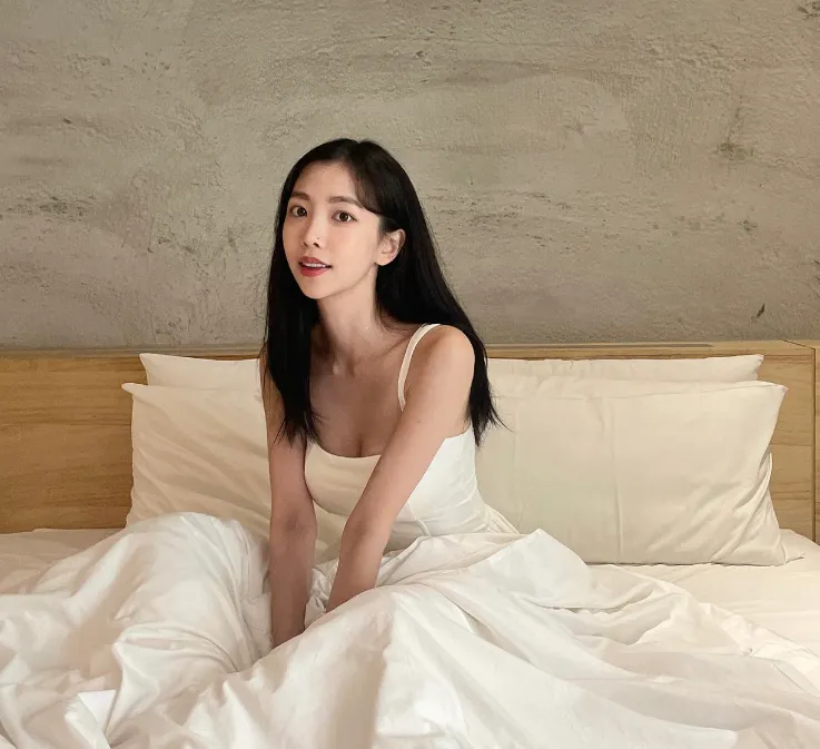 尹到怡。翻摄尹到怡IG