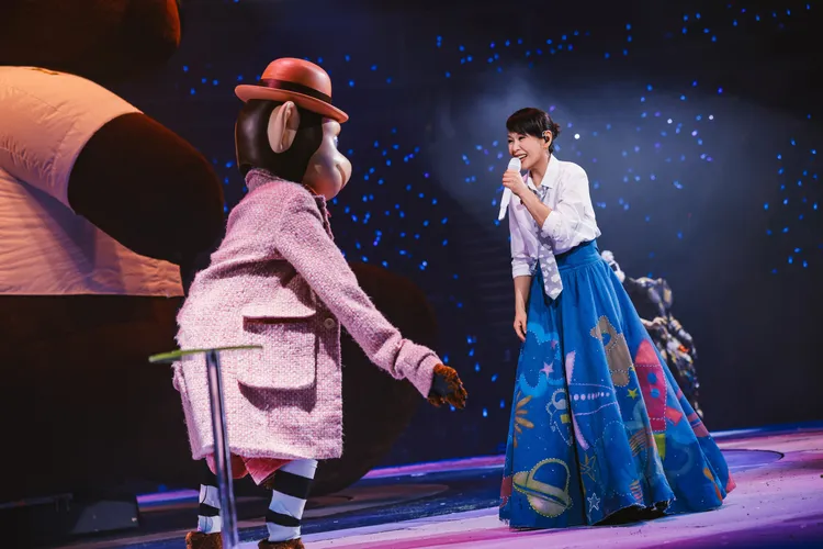 劉若英《飛行日》巡演第85場改版升級，12個動物人偶超吸睛。相信音樂提供