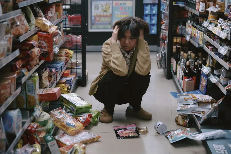 于子育展現富有層次的超高演技。笙根蘭陽提供