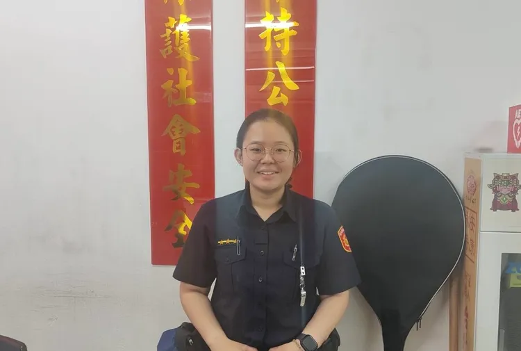 康定所警員陳嘉倩街頭發揮護理師專長，救人一命。翻攝畫面