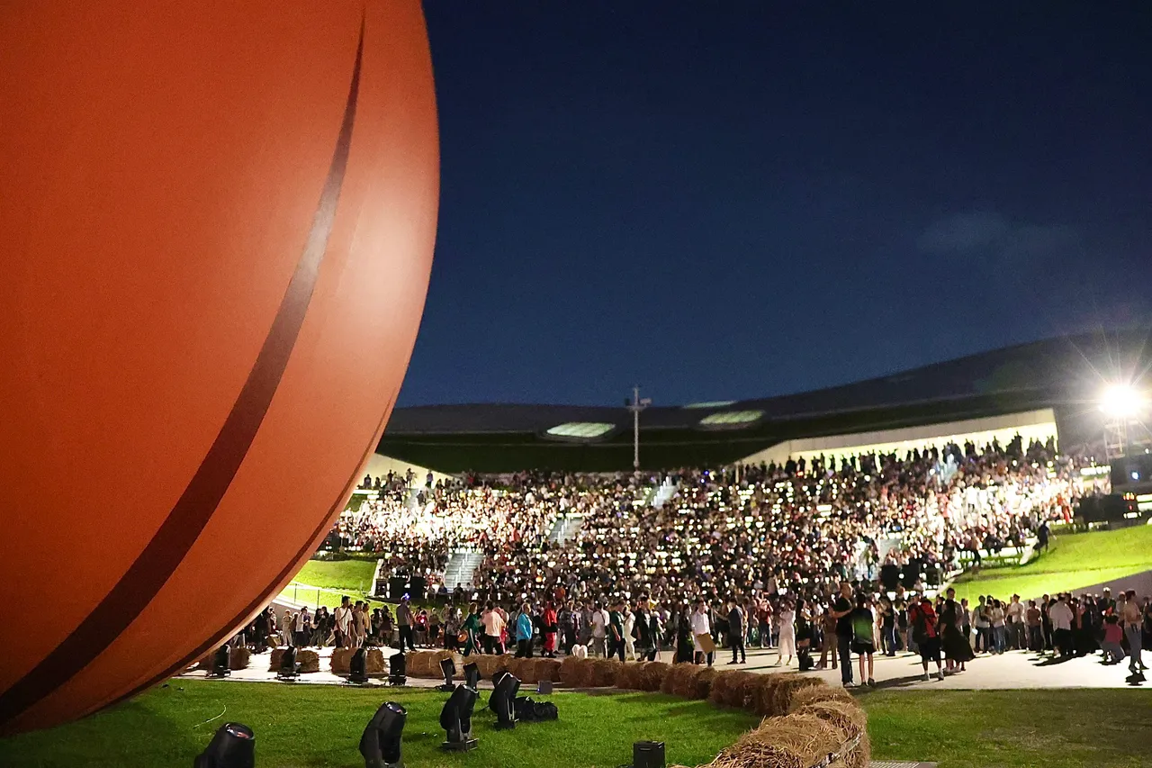 活动吸引许多民众前来参与。高市府提供