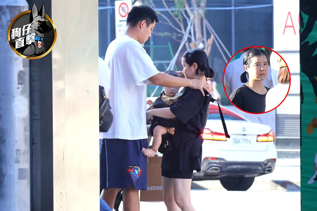 李佳颖和身家30亿老公逛街约会。特勤中心摄