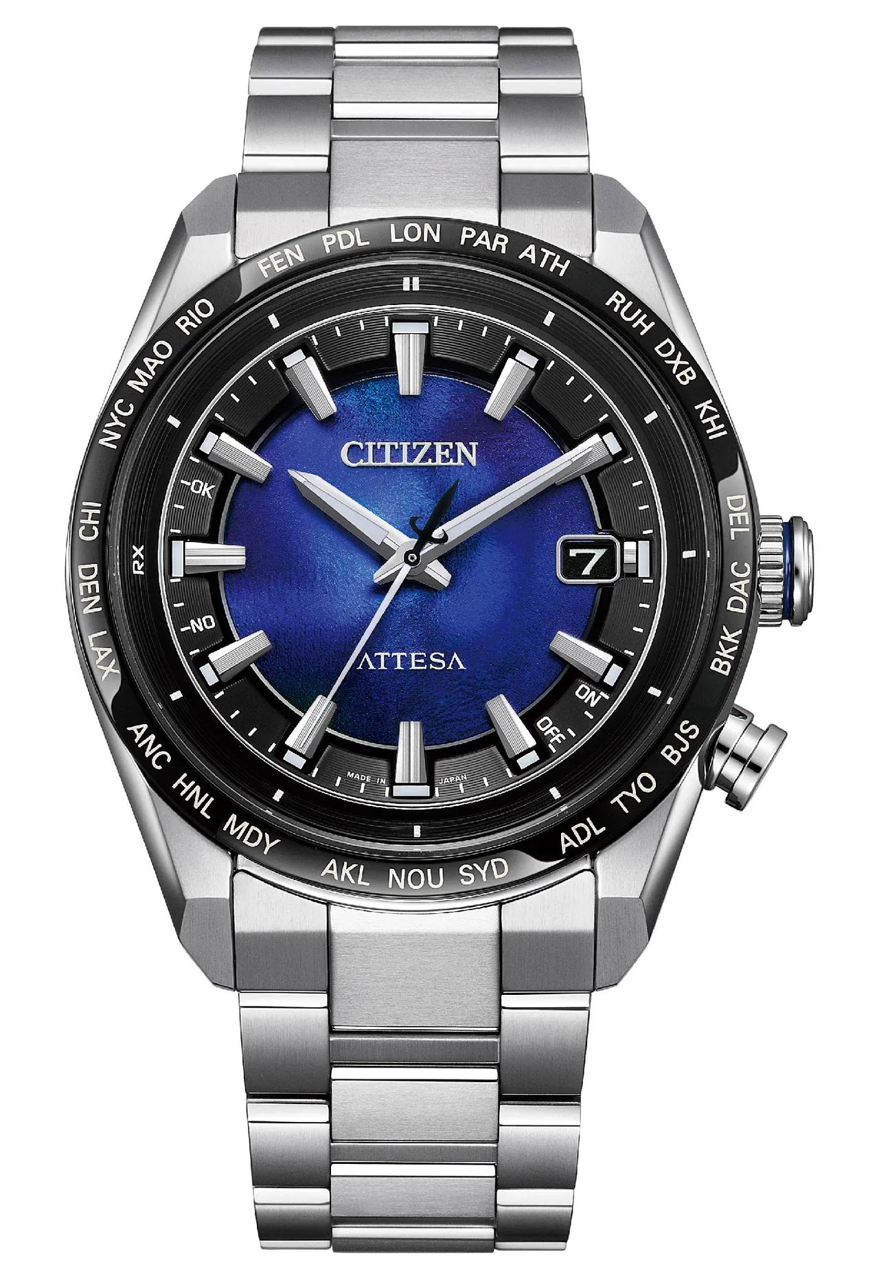 CITIZEN光动能电波时计腕表CB0288-65L,3万9800元。品牌提供