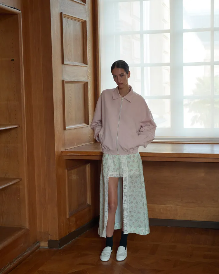 SANDRO 2026春夏女裝系列。品牌提供