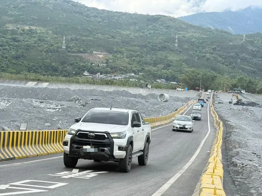 花莲马太鞍溪桥今通车!铲子超人免绕路 通行规则分阶段处理