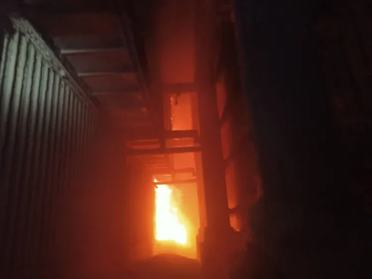 現場火勢。桃園市消防局提供