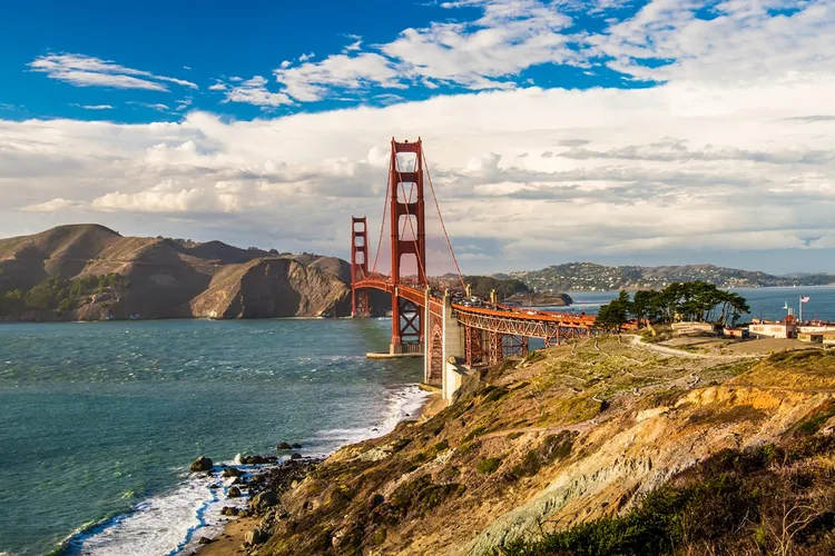 長程航點同樣有超值票價，如美國舊金山來回含稅最低不到2萬4千元。業者提供