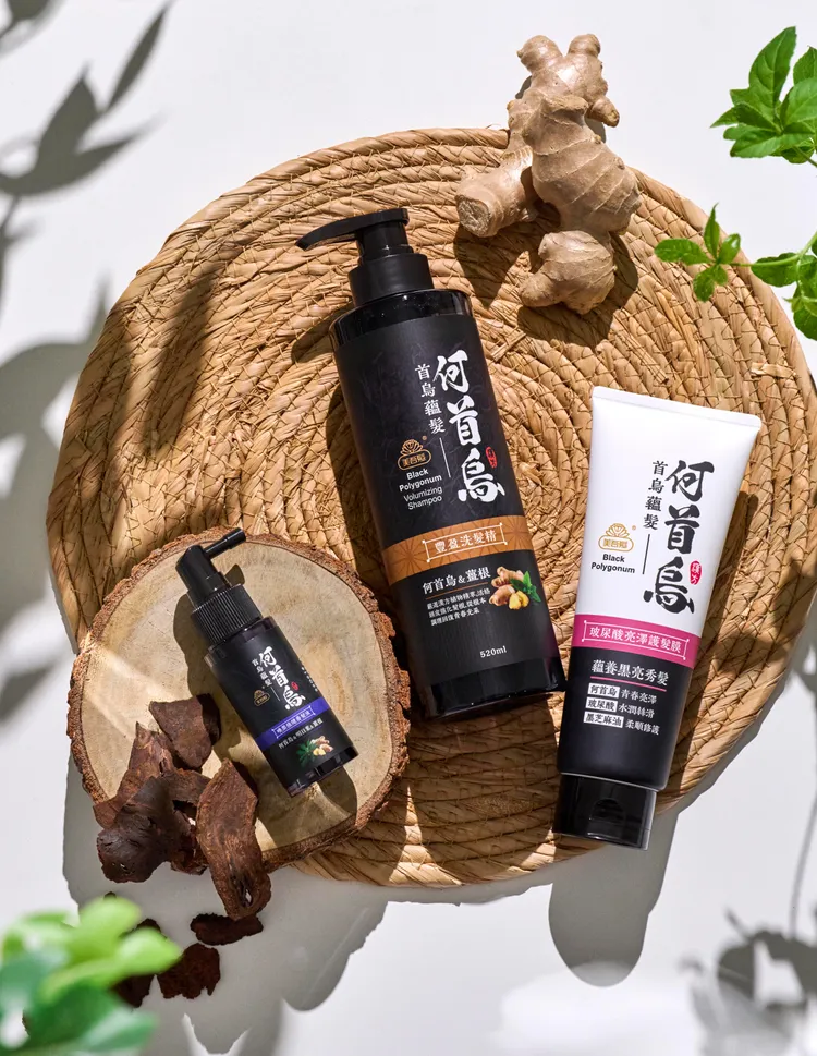 【首烏蘊髮】系列是家樂福熱銷千萬的養髮神器。