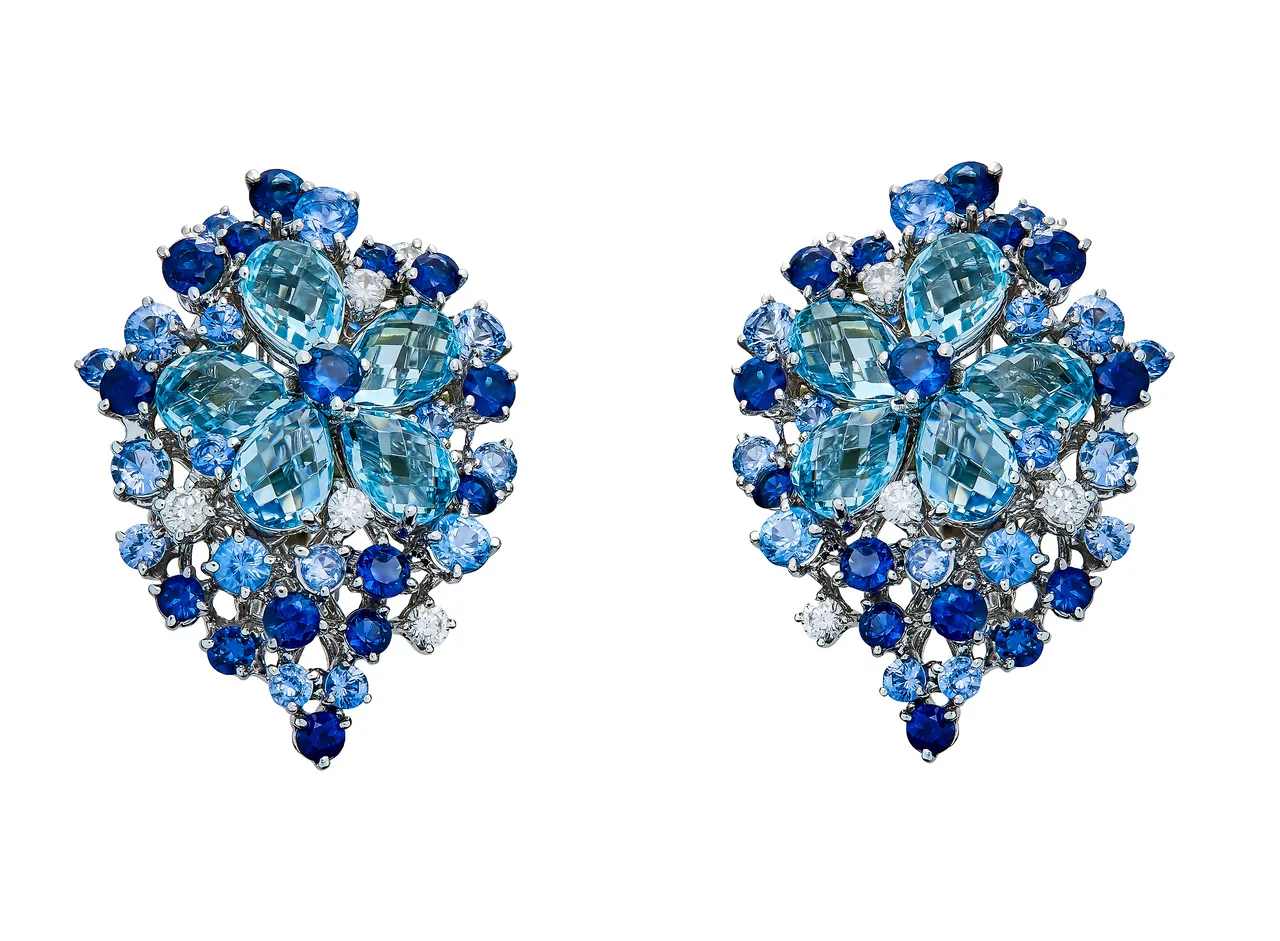 DAMIANI Sun Flower太陽花系列18K白金海藍寶石鑽石耳環,99萬元。品牌提供