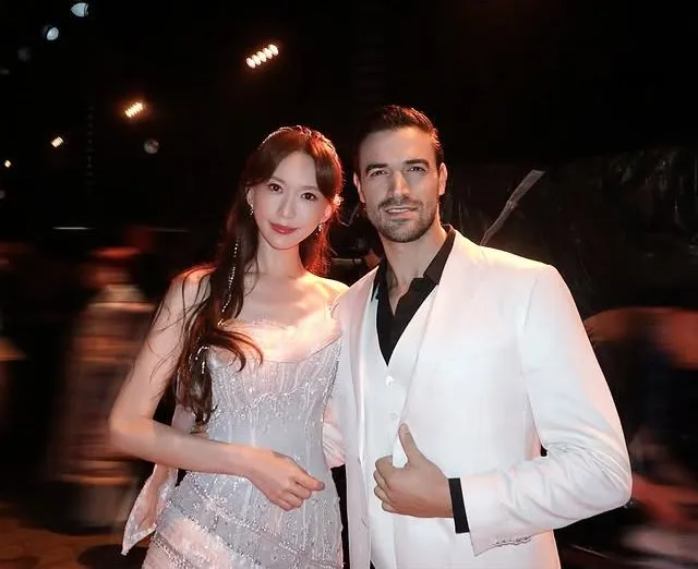 林志玲（左）和音樂劇明星Gian Marco Schiaretti合作愉快。翻攝Gian Marco Schiaretti IG