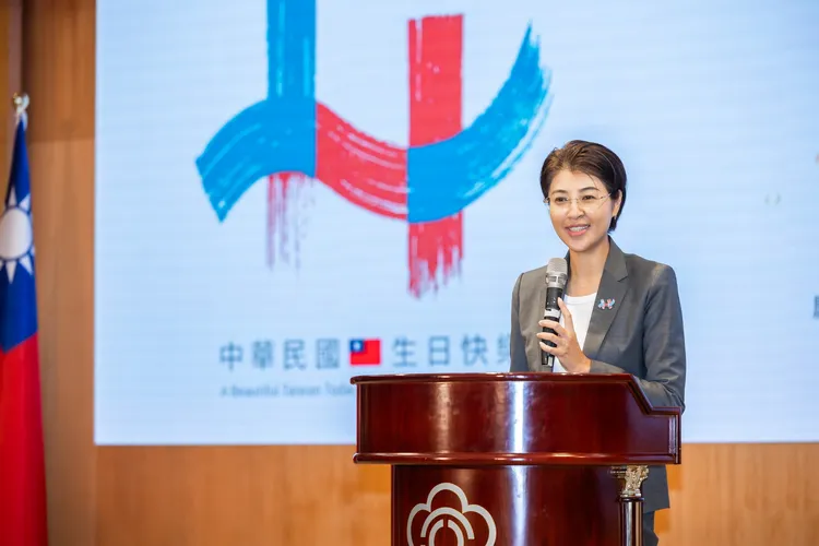 南投縣長許淑華表示，南投建縣以來第一次的國慶焰火晚間將在南投貓羅溪畔施放。縣府提供