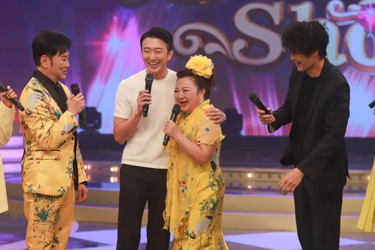 陽帆（左起）、懷秋、白冰冰、黃鐙輝。民視提供